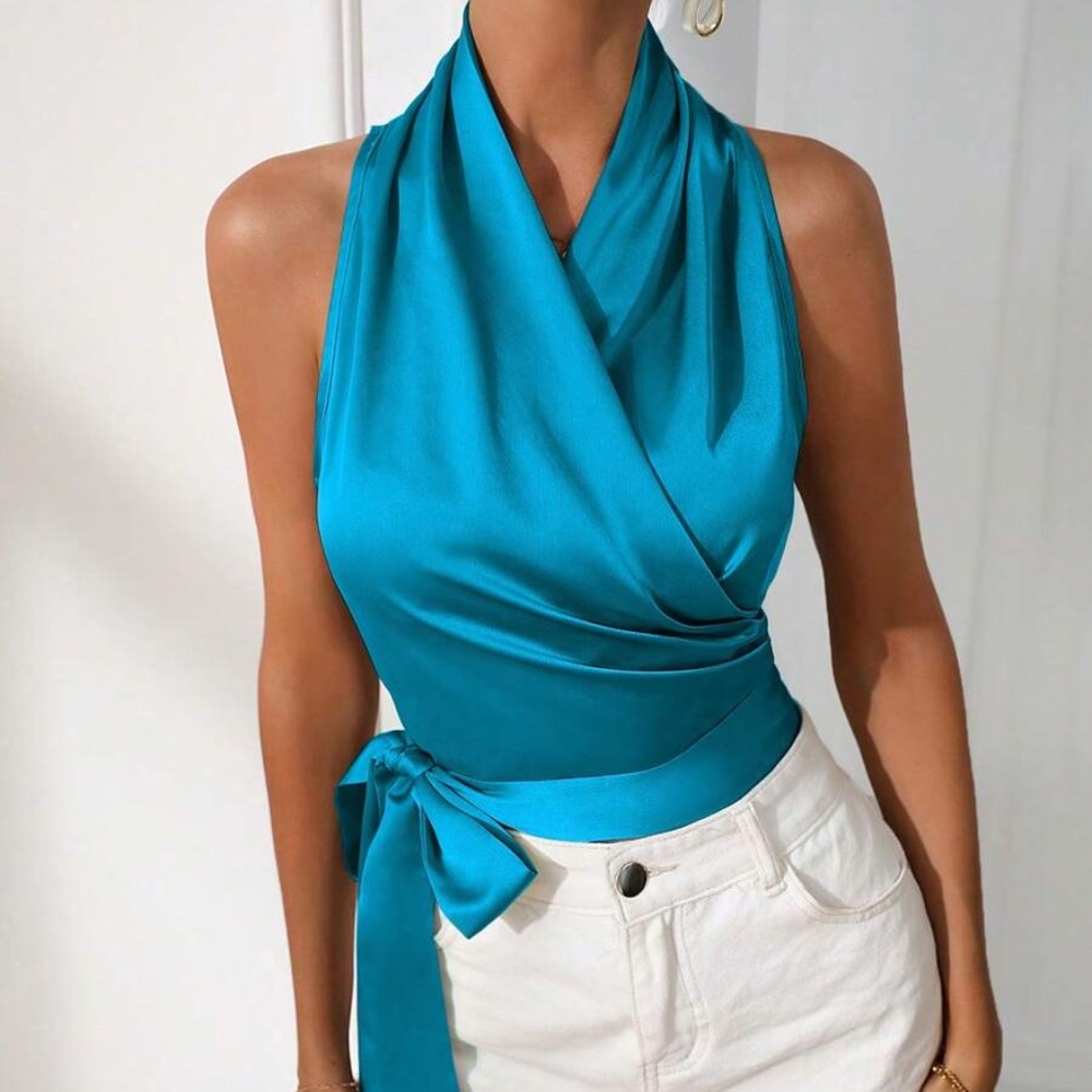 Solid Surplice Sleeveless Cropped Blouse - Picture 8 of 12